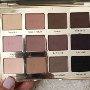 Tartelette matte eyeshadow palette